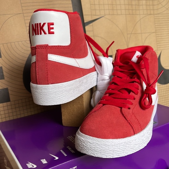 Nike SB Zoom Blazer Mid university Red/white Men’s sneakers - Picture 13 of 16